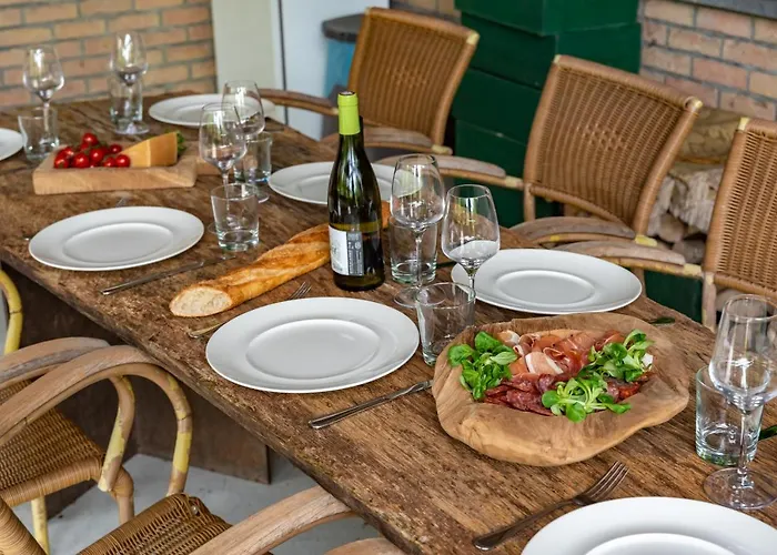 2 Maison Caerdinael - De 9 Personnes Dans Le Centre De