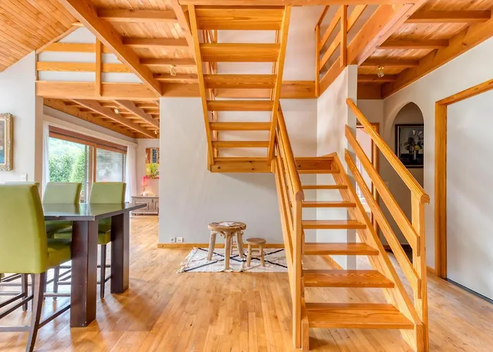 2 Maison Caerdinael - De 9 Personnes Dans Le Centre De Holiday home *